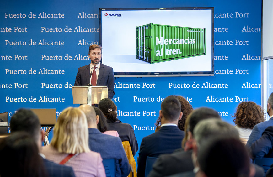 Terminales Marítimas del Sureste junto con Transfesa Logistics inauguran el nuevo servicio ferroviario desde el puerto de Alicante al Reino Unido